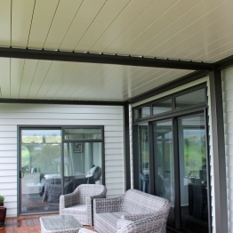 Bask multibay louvre roof with white blades for more light